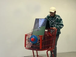 《撞击工作室》作品缩略图